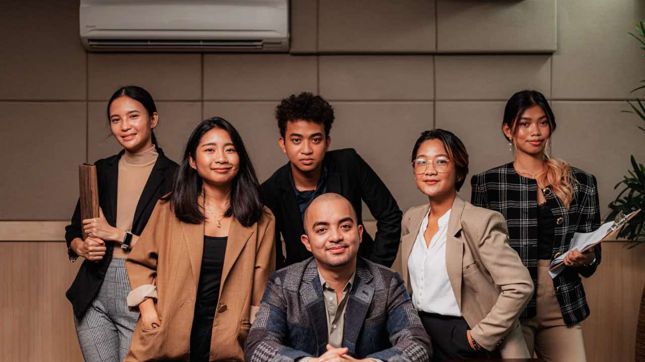 Why Learning English Will Benefit Thai People